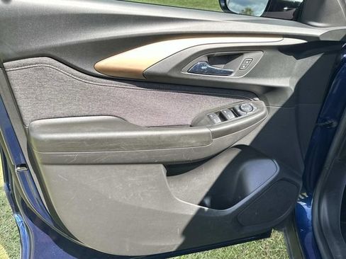 Used 2023 Chevrolet TrailBlazer ACTIV w/ Convenience Package image 19