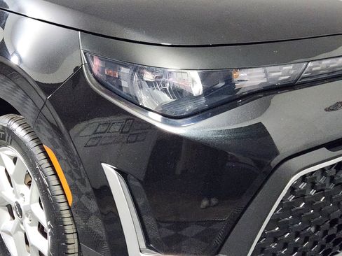 Used 2023 Kia Soul S image 10