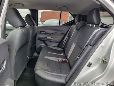 Used 2020 Nissan Kicks SV image 12