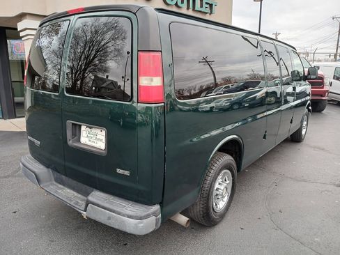Used 2011 Chevrolet Express 3500 LT w/ LT Preferred Equipment Group image 17