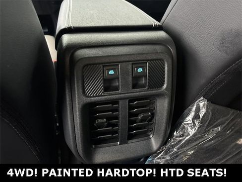 New 2025 Ford Bronco Outer Banks image 7