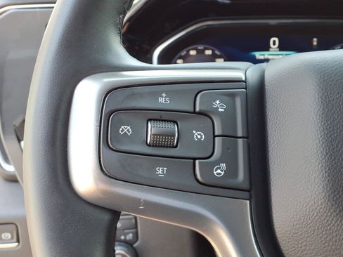 Used 2025 Chevrolet Silverado 2500 LT AWD/4WD image 15