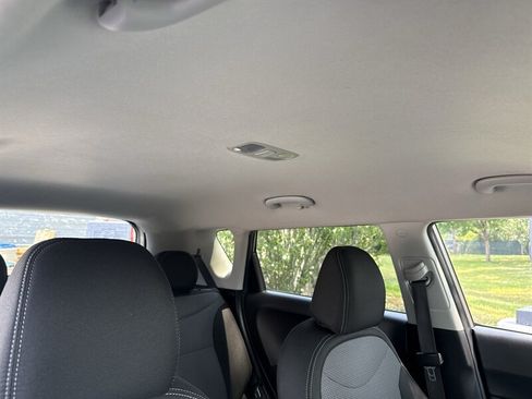 Used 2018 Kia Soul + FWD image 25