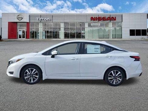 New 2025 Nissan Versa S w/ Trunk Package FWD image 4