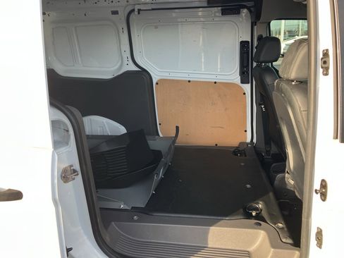 Used 2020 Ford Transit Connect XL image 34