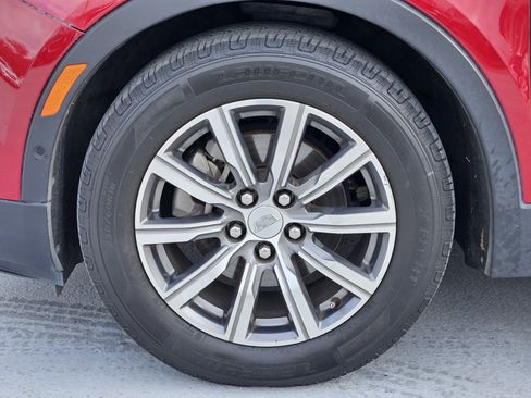 Used 2019 Cadillac XT4 Premium Luxury image 13