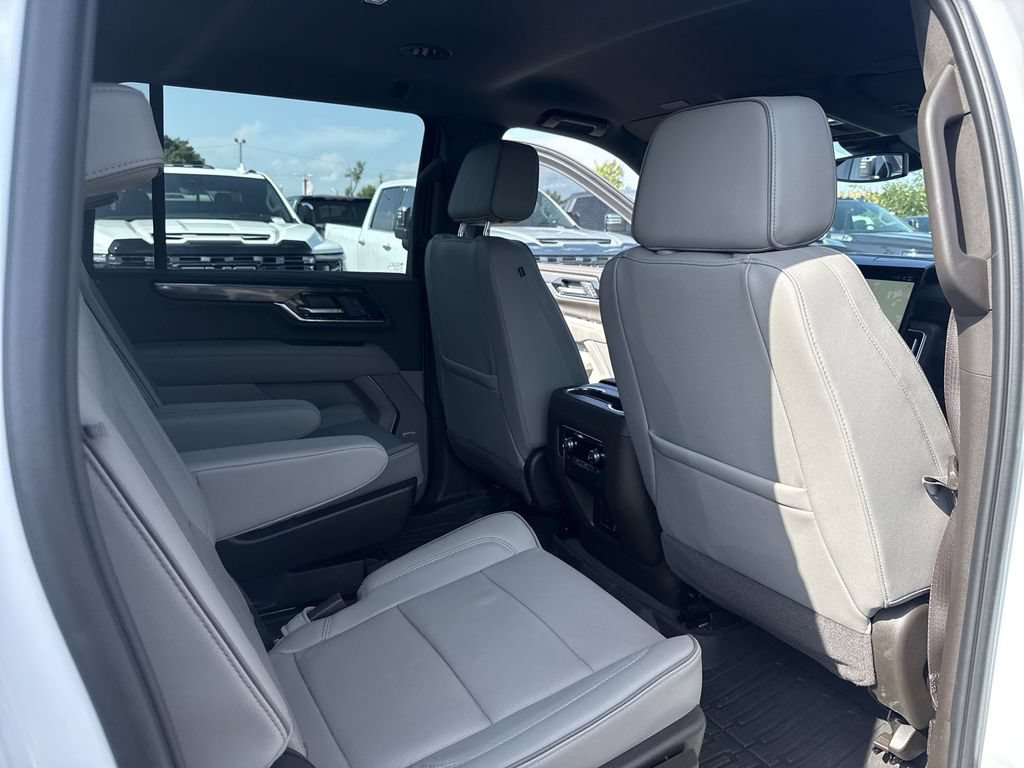 Certified 2025 GMC Yukon XL Elevation AWD/4WD image 34