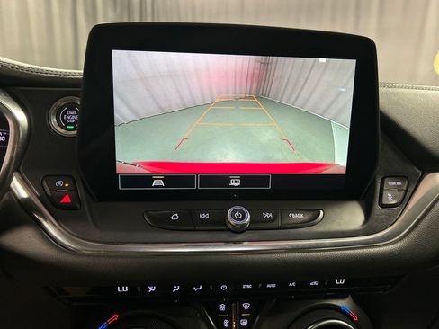 Used 2023 Chevrolet Blazer LT FWD image 18