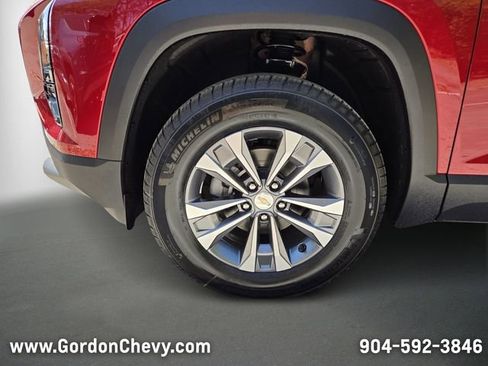 New 2026 Chevrolet Equinox LT w/ Safety and Technology Package image 11