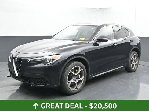 Used 2020 Alfa Romeo Stelvio Sport w/ Cold Weather Package image 7