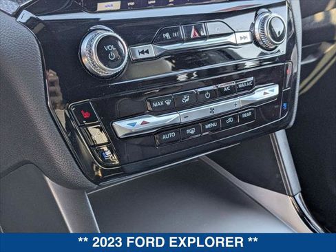 Used 2023 Ford Explorer ST w/ Equipment Group 401A image 17