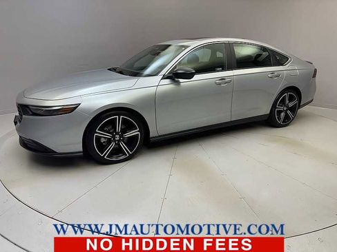 Used 2024 Honda Accord Sport image 1