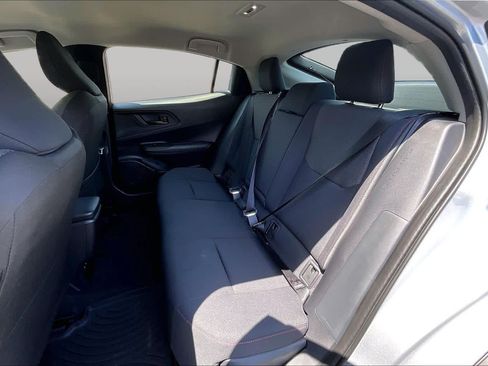 Used 2026 Toyota Prius Plug-In Hybrid FWD image 20