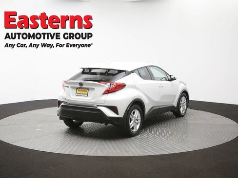 Used 2021 Toyota C-HR LE FWD image 39