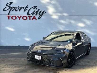 Used 2025 Toyota Camry SE