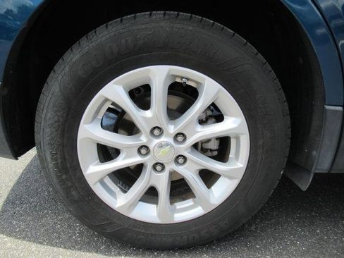Used 2019 Chevrolet Equinox LT FWD image 8