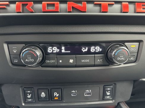 New 2026 Nissan Frontier PRO-4X w/ Pro Premium Package AWD/4WD image 17