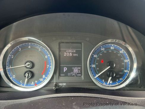 Used 2019 Toyota Corolla LE w/ Carpet Mat Package (TMS) image 10