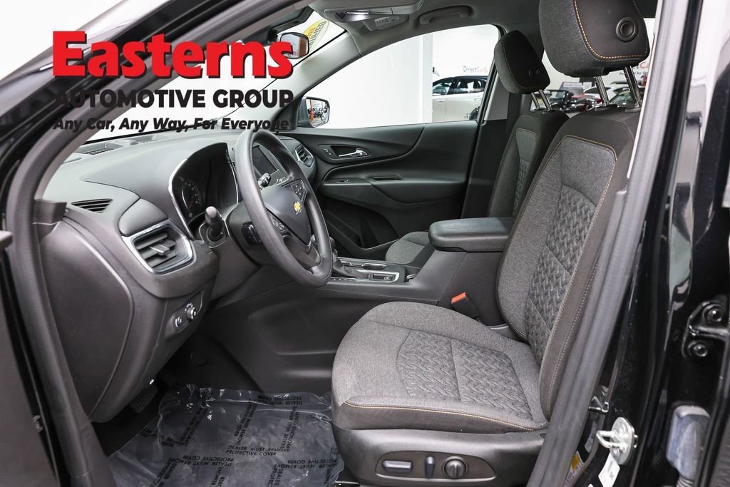 Used 2024 Chevrolet Equinox LT FWD image 15