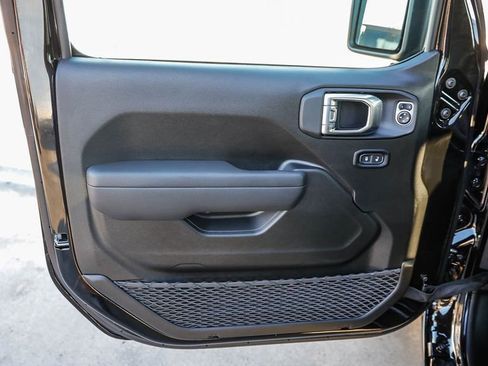 New 2026 Jeep Gladiator Sport image 22