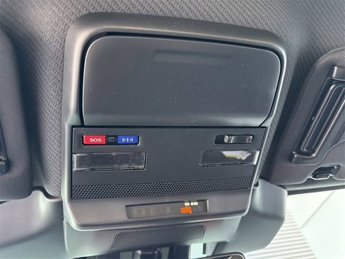 New 2026 Subaru Outback Premium image 27