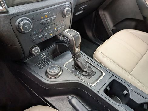 Used 2021 Ford Ranger Lariat w/ Equipment Group 501A High image 19