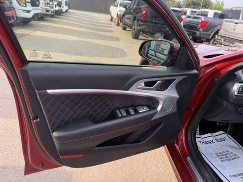 Used 2019 Genesis G70 3.3T Elite AWD/4WD image 8