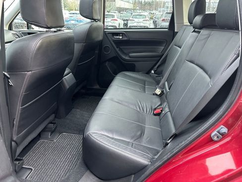 Used 2018 Subaru Forester 2.5i Touring image 14