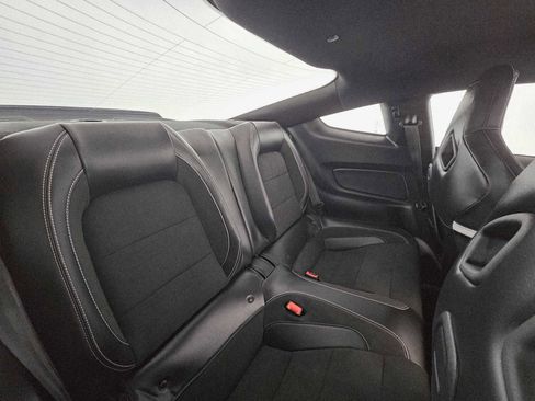 Used 2020 Ford Mustang Shelby GT500 w/ Technology Package image 11