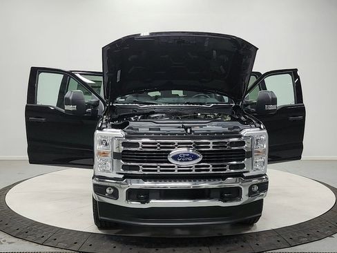 New 2026 Ford F250 XLT AWD/4WD image 10
