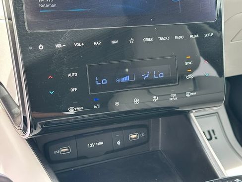 Used 2023 Hyundai Tucson Limited AWD/4WD image 27