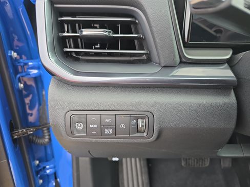 New 2027 GMC Terrain AT4 w/ Convenience Package III AWD/4WD image 23