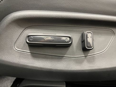 New 2026 Honda HR-V EX-L image 14