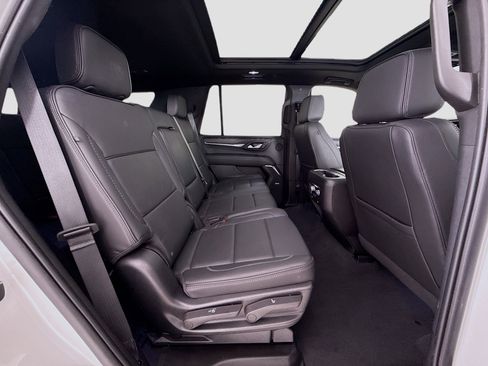 Used 2022 GMC Yukon Denali AWD/4WD image 30