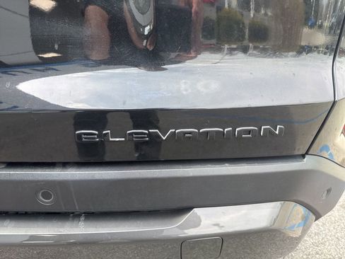 Used 2025 GMC Terrain Elevation image 39