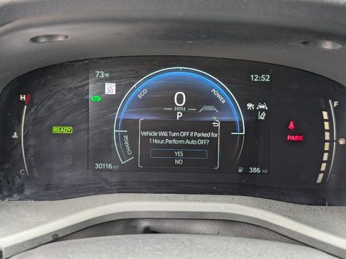 Used 2025 Toyota Camry SE w/ Multimedia Upgrade Package FWD image 19
