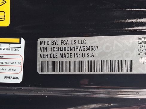 Certified 2023 Jeep Wrangler Unlimited Sport image 27