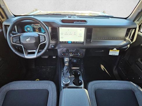 New 2025 Ford Bronco Big Bend image 15