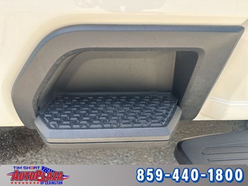 Used 2025 Chevrolet Silverado 3500 LT w/ Convenience Package AWD/4WD image 17