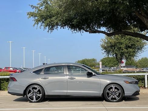 Certified 2025 Honda Accord Sport image 3
