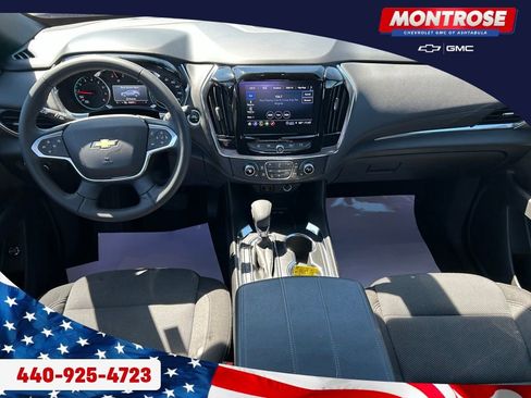 Used 2023 Chevrolet Traverse LT FWD image 23