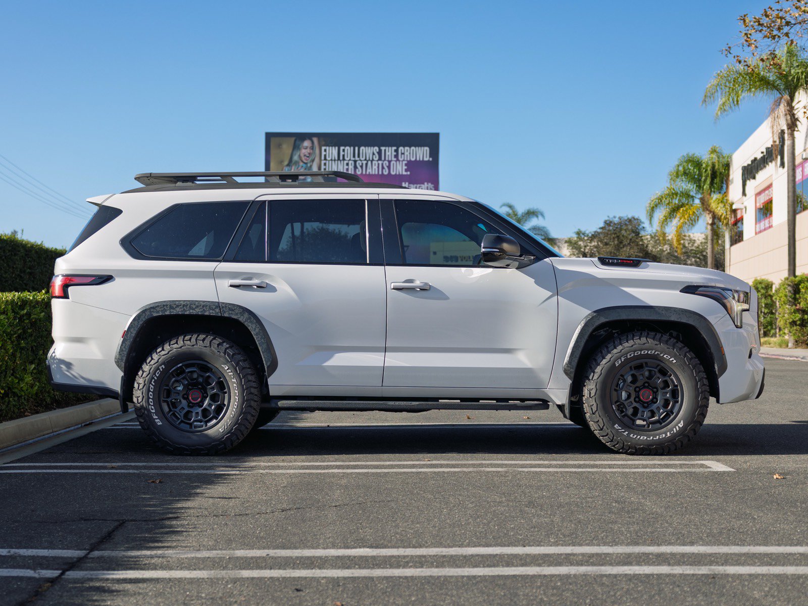 Used 2023 Toyota Sequoia TRD Pro AWD/4WD image 4