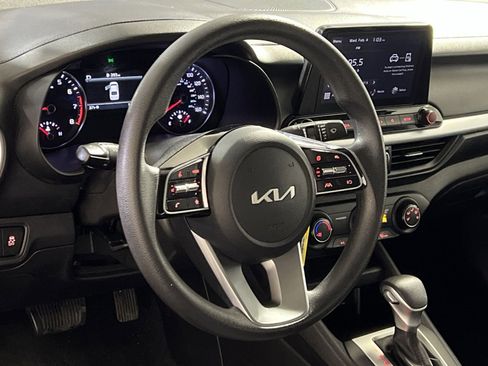 Used 2023 Kia Forte LXS image 14