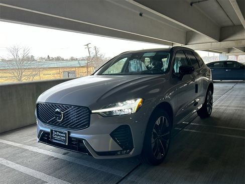 New 2026 Volvo XC60 B5 Plus w/ Protection Package Premier image 5