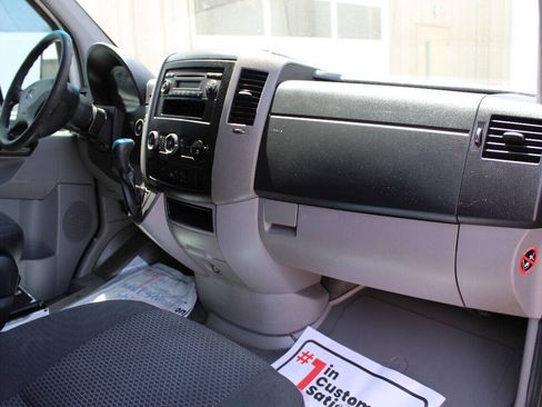 Used 2012 Mercedes-Benz Sprinter 2500 image 16