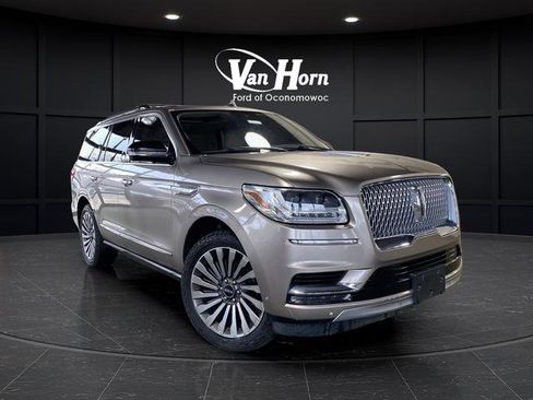 Used 2019 Lincoln Navigator Reserve w/ Cargo Package AWD/4WD image 1
