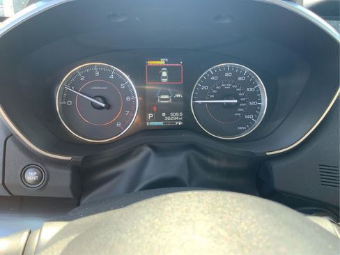 Used 2019 Subaru Crosstrek 2.0i Limited w/ Moonroof Package AWD/4WD image 18
