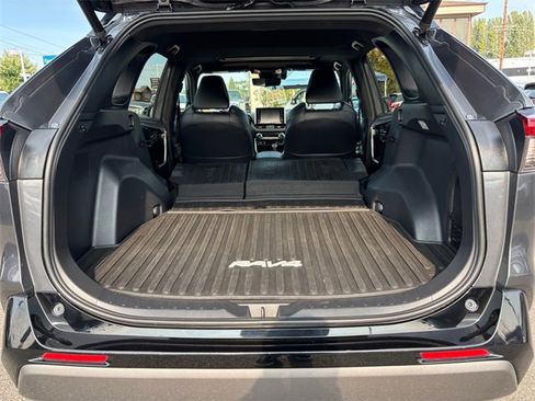 Used 2020 Toyota RAV4 XSE image 34