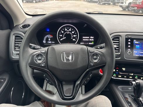 Used 2022 Honda HR-V EX image 17