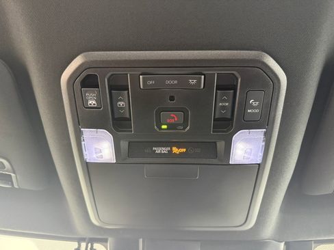 Used 2024 Toyota Tundra Platinum image 22